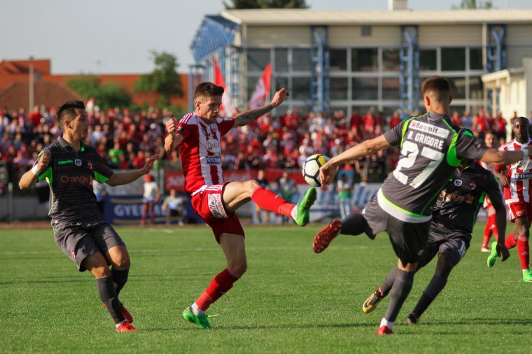 Tizenkétezer lejébe fáj a Dinamo futballcsapatának a szurkolók másfél évvel ezelőtti magyargyűlölete