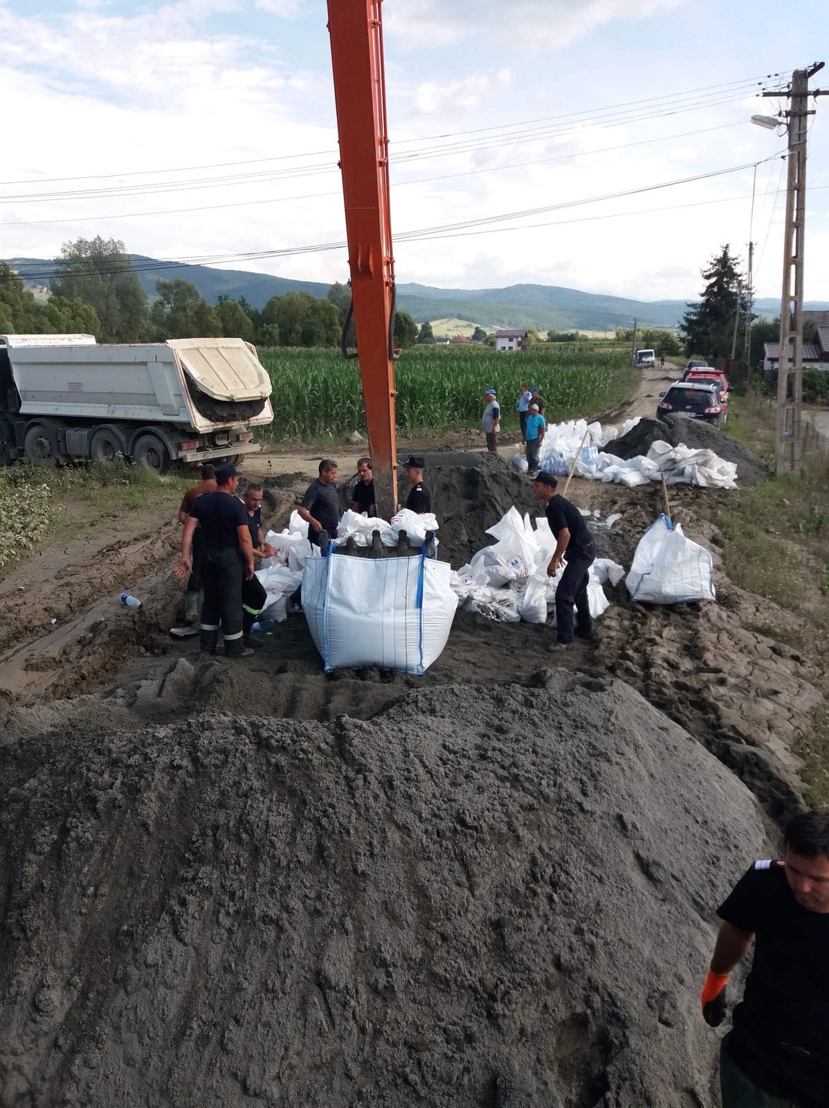 •  Fotó: Kovászna megyei tűzoltóság