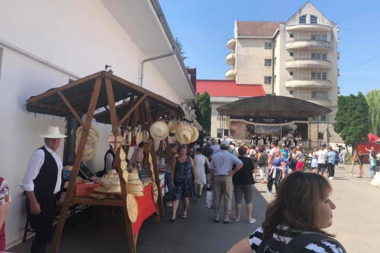 Hivatalosan megnyílt a turisztikai szezon Kovásznán