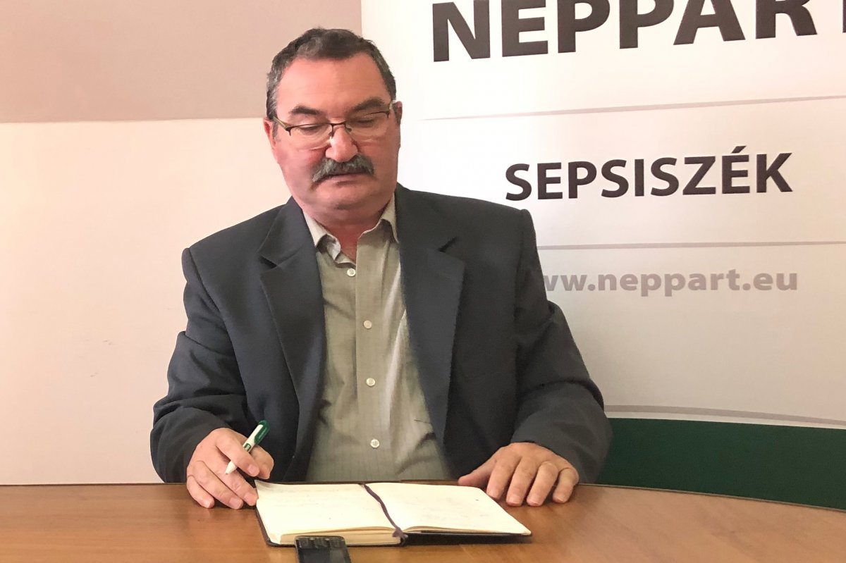 Bálint József: nincs szükségem magyarázatra, Csomortányi Istvánt nem ma ismertem meg (...) rosszindulat vezérelte azokat, akik a képet feltették •  Fotó: Bíró Blanka
