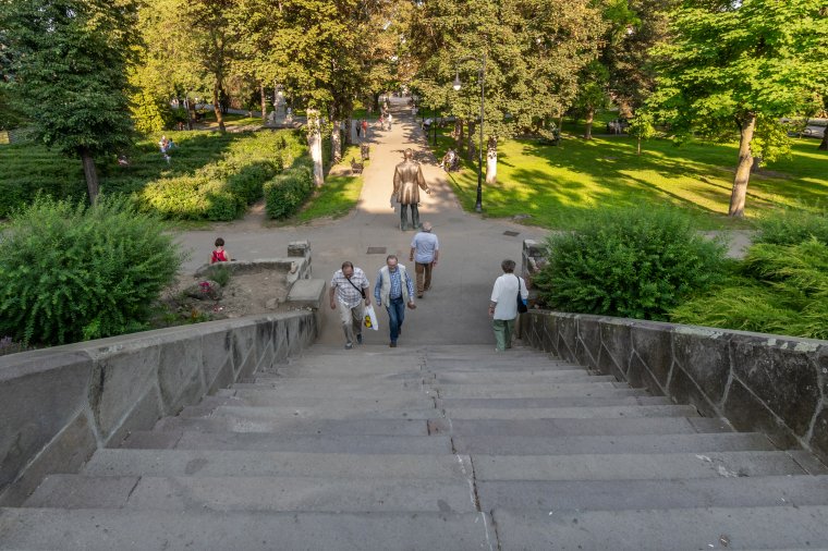 Ráfér a korszerűsítés a sepsiszentgyörgyi Erzsébet parkra