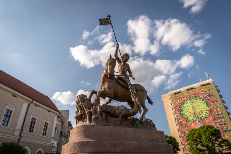 Idegenforgalmi illetéket vezetnek be Sepsiszentgyörgyön