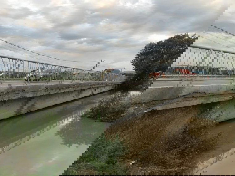 Csökken a Feketeügy vízszintje, helyreállították a forgalmat