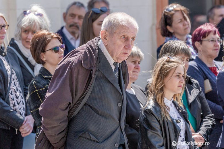 Gazda József Csomakőrösön a Kőrösi Csoma Sándor emlékünnepségen •  Fotó: Pinti Attila