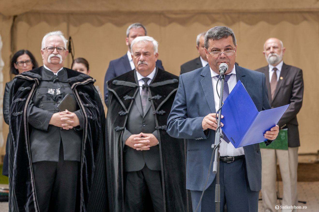 •  Fotó: Pinti Attila