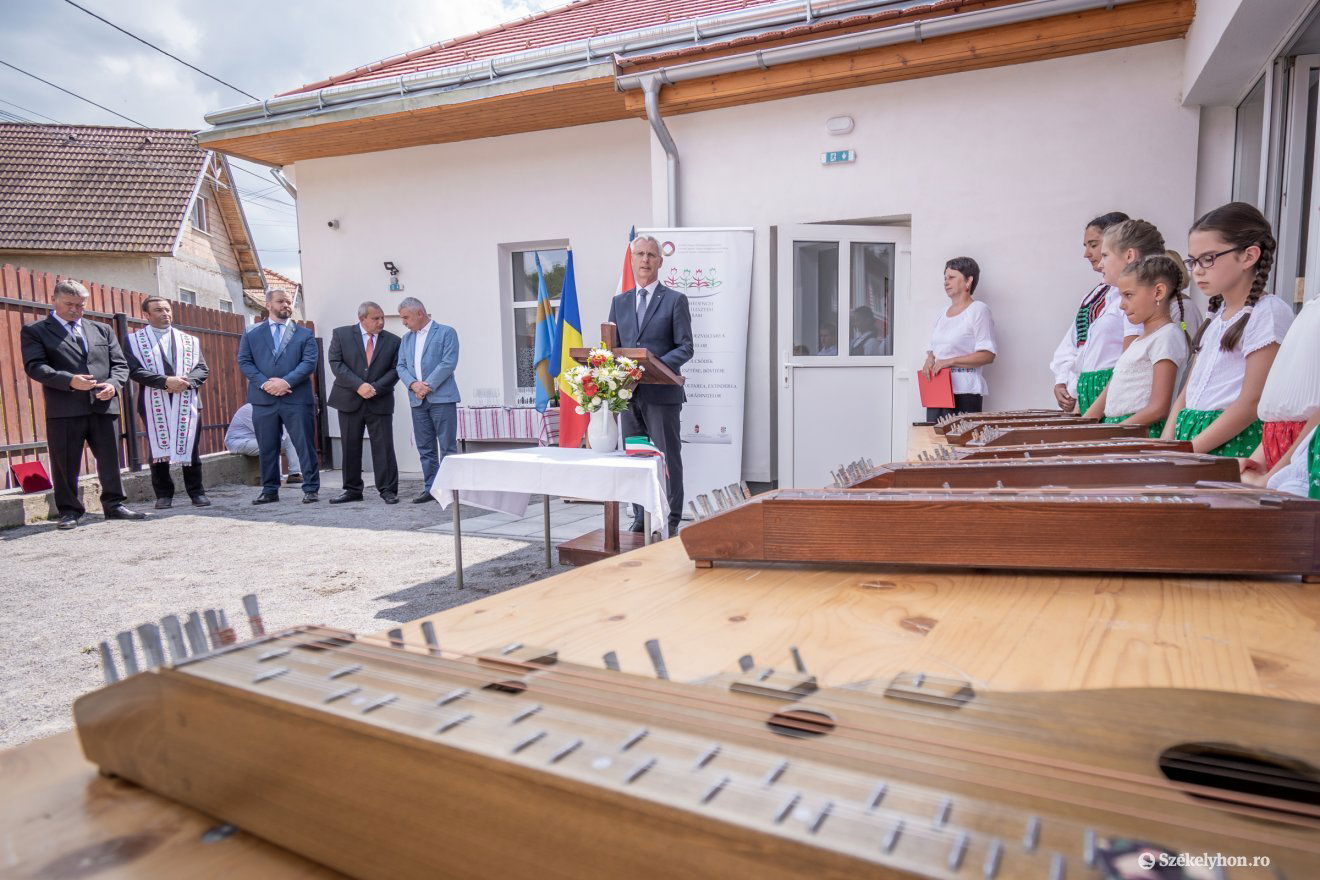 •  Fotó: Pinti Attila