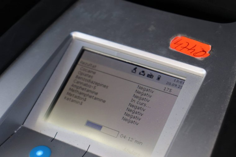 A rendőrség eszköztárát bővíti a megyei tanács – drogtesztekkel segítik ki őket