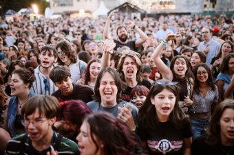 Reggelig tartó hangos zene, határidős pénzvisszaigénylés – kritikák a Tabakó után, és a rá adott válaszok