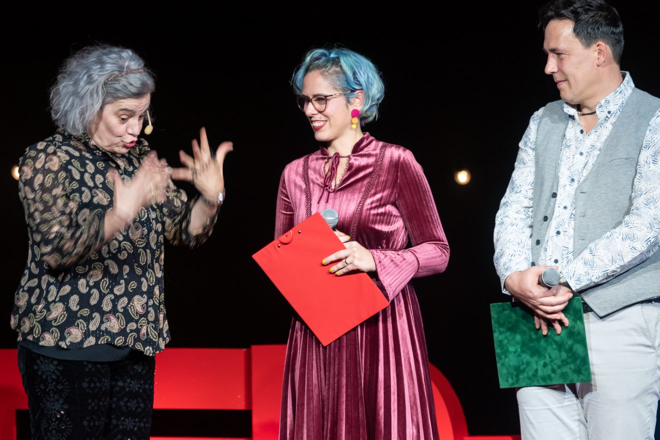 Maia Morgenstern és a műsorvezetők: kollégák egymás között •  Fotó: Toró Attila