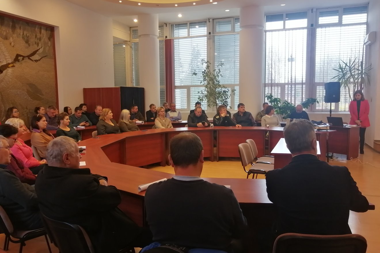 Andrea Năchilă projektmenedzser beszélt az új rendszer előnyeiről •  Fotó: Bodor Tünde