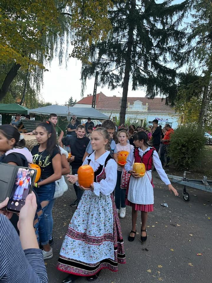 •  Fotó: Uzoni Önkormanyzat