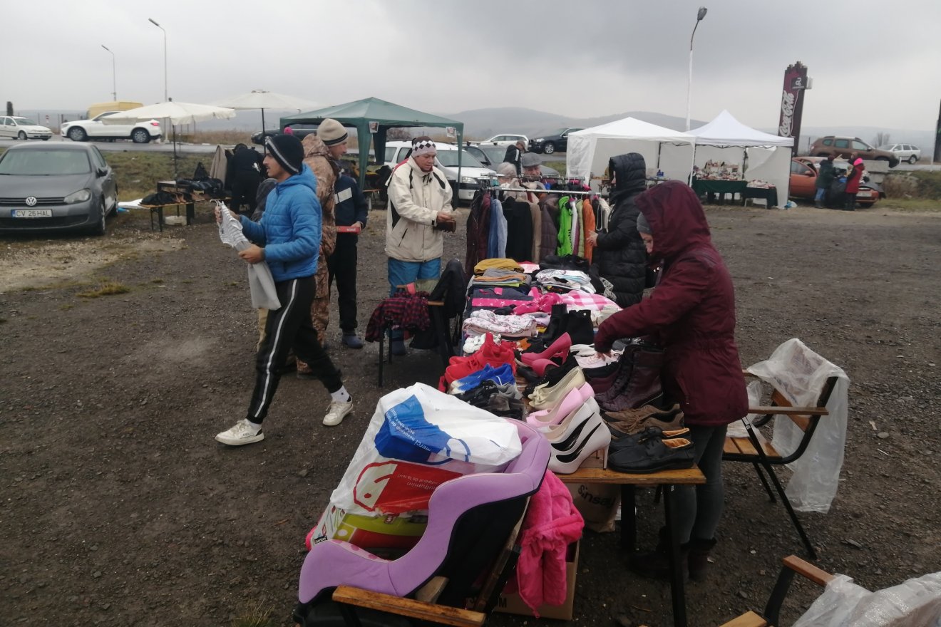 Tiszítsuk ki magunk körül a teret, a megunt holmin adjuk tovább! •  Fotó: Bodor Tünde