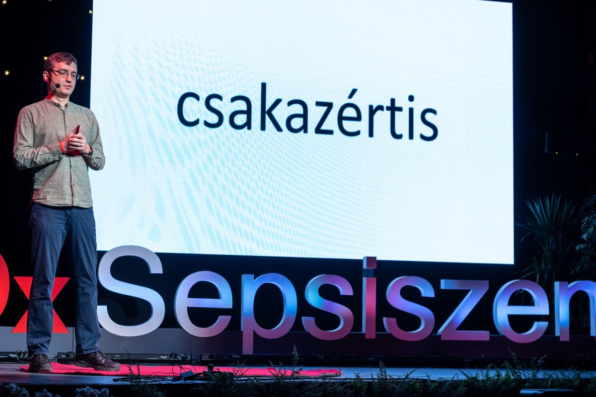 Az első évben a Magok ültetése, majd az Erős gyökerek téma köré koncentrálódtak az előadások. Most kellett volna beérnie a gyümölcsnek, ugyanis a The harvest  – A termés lett volna az idei téma) &bullet;  Fotó: Toró Attila
