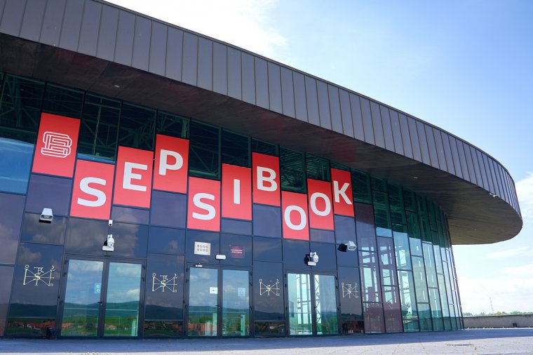 SepsiBook: kevesebb pénzből, de magas színvonalon