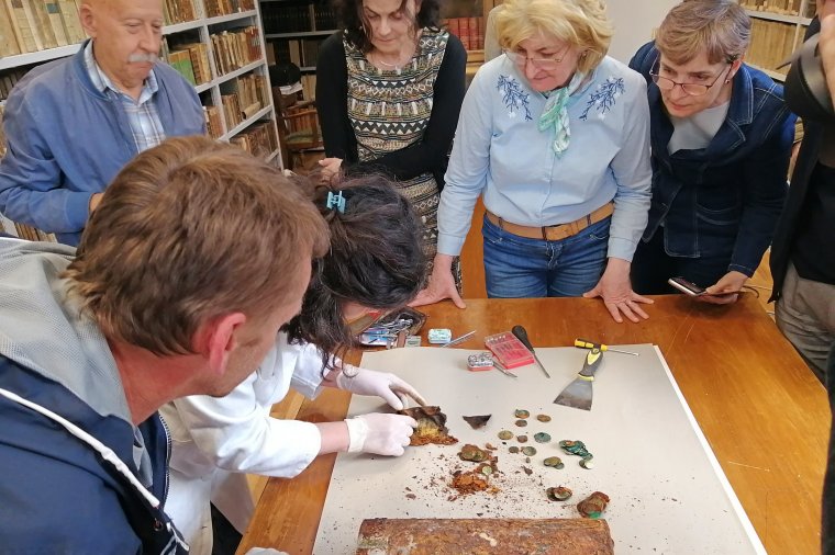 Történelmi lelet, nagy öröm, kis csalódás