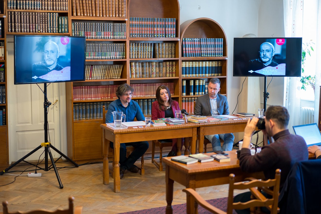 Szonda Szabolcs, Hollanda Andrea és Gombos Zoltán •  Fotó: Kristó-Gothárd Hunor