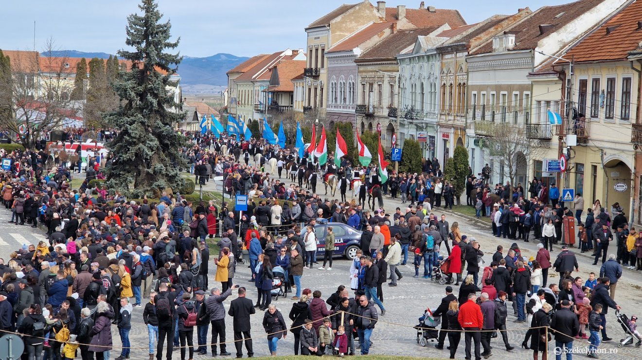 •  Fotó: Kocsis Károly