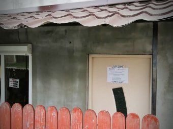 A bolt, ahová egy darabig nem mennek vásárlók, sőt: a tulajdonosnak kell fizetnie