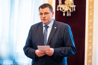 Nem tervez lemondani a kormányváltás miatt Kovászna megye prefektusa