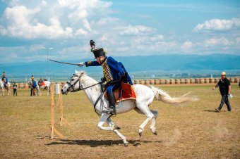 Rockopera és kaszkadőrbemutató is lesz a Székely Vágtán