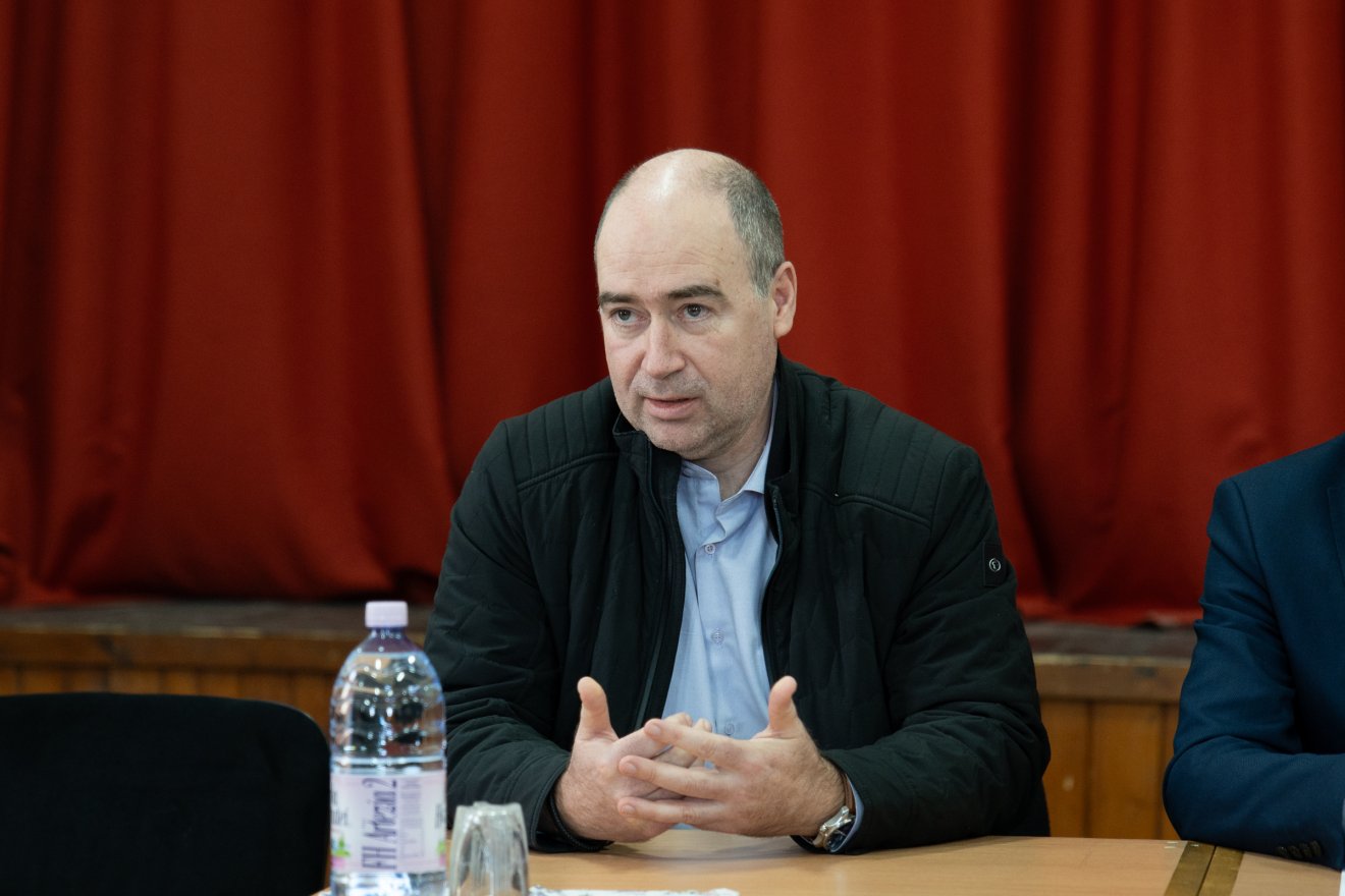 A működtetésről Kozsokár Attila számolt be •  Fotó: Tuchiluș Alex