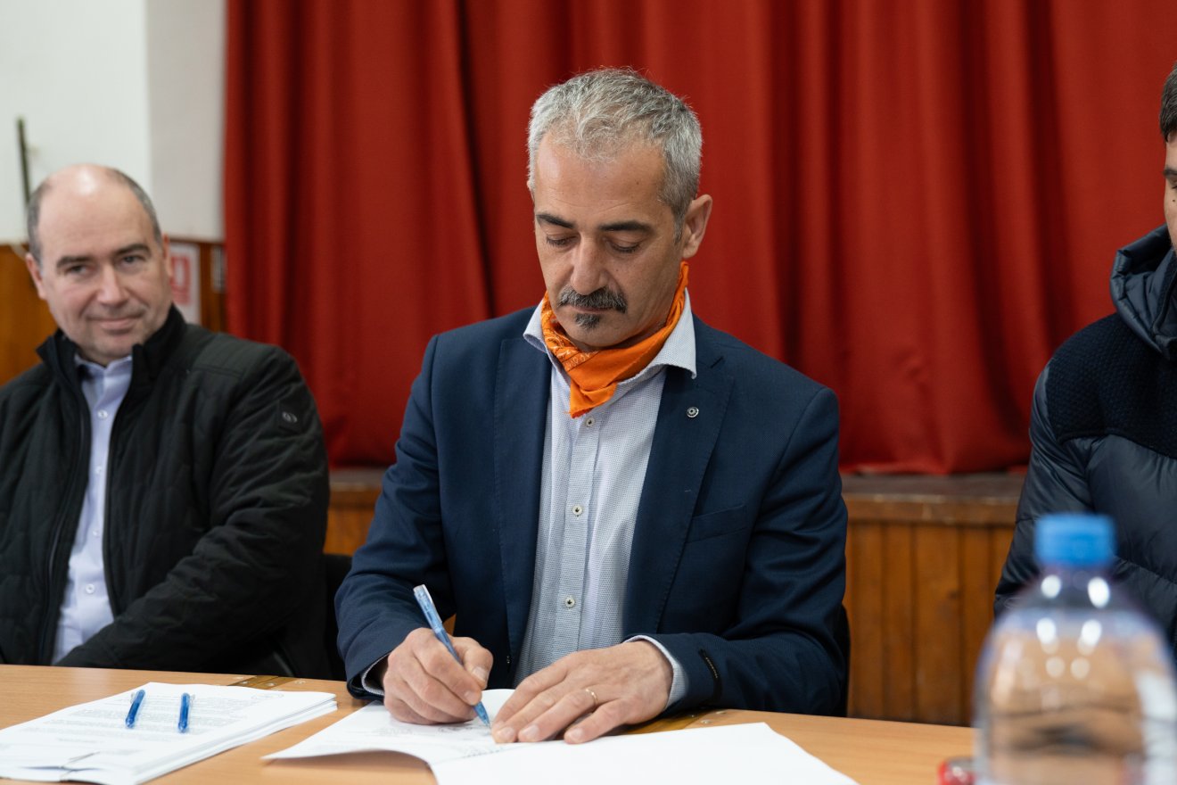 Ünnepélyesen aláírták a kivitelezési szerződést •  Fotó: Tuchiluș Alex