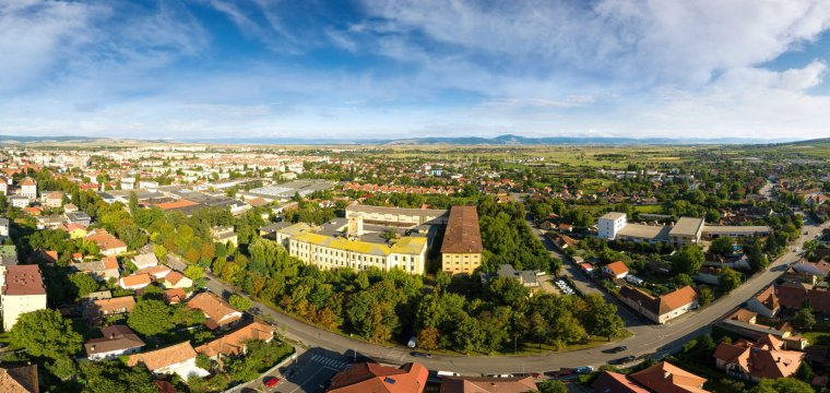 Fiatal építészek ötletbörzéje és alkotótábora a kompresszorházban