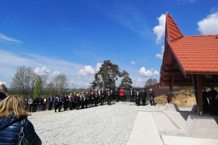 Méltón búcsúzni az elhunytaktól – ravatalozót adtak át Lisznyóban