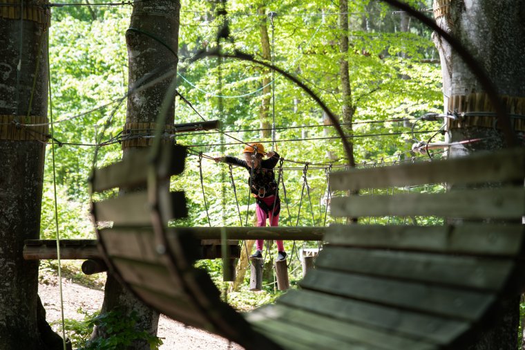 Ismét lehet kalandozni Sugásfürdő kötélpályáin