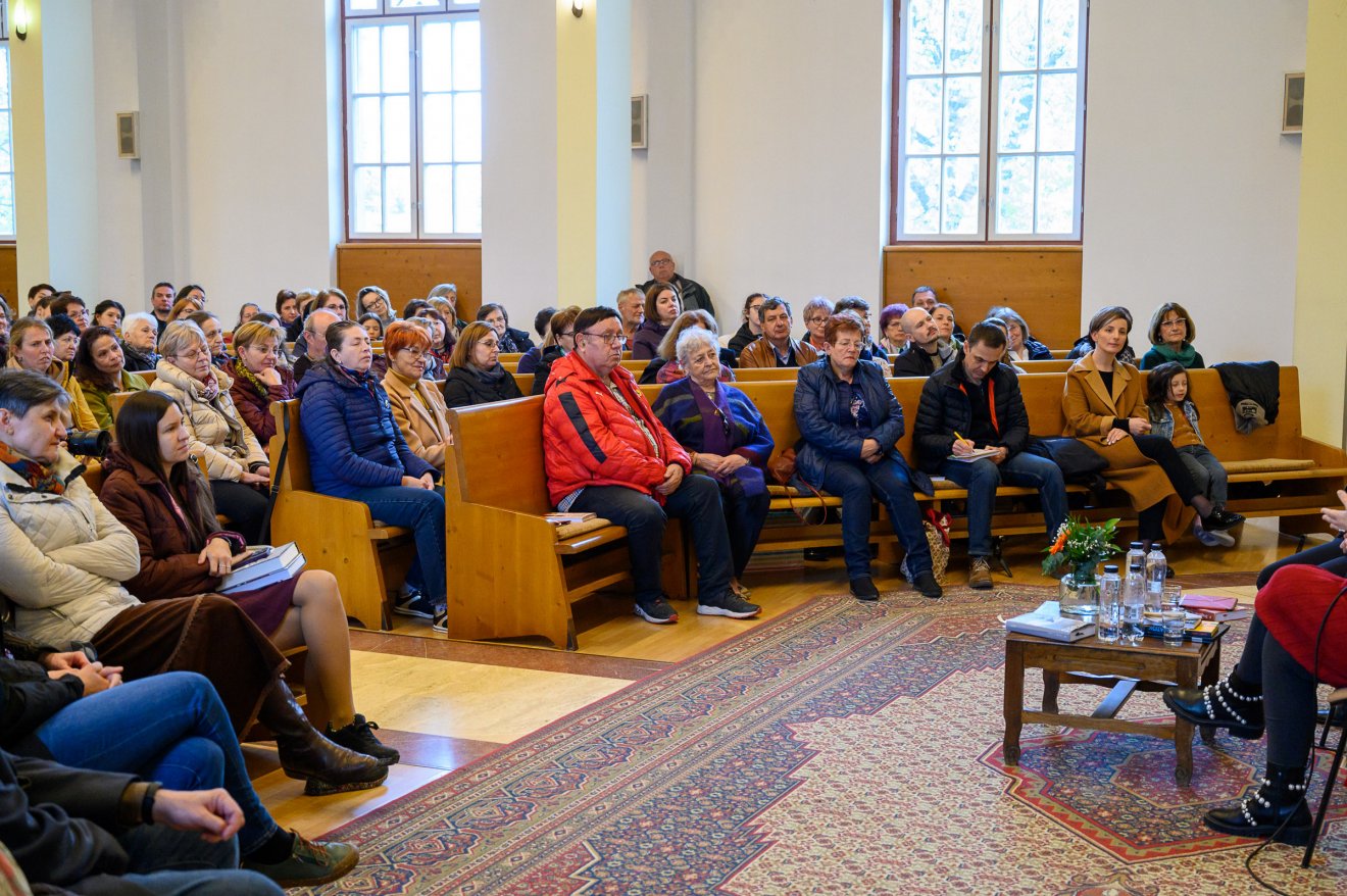 Az unitárius templom megtelt a rajongókkal •  Fotó: Vargyasi Levente