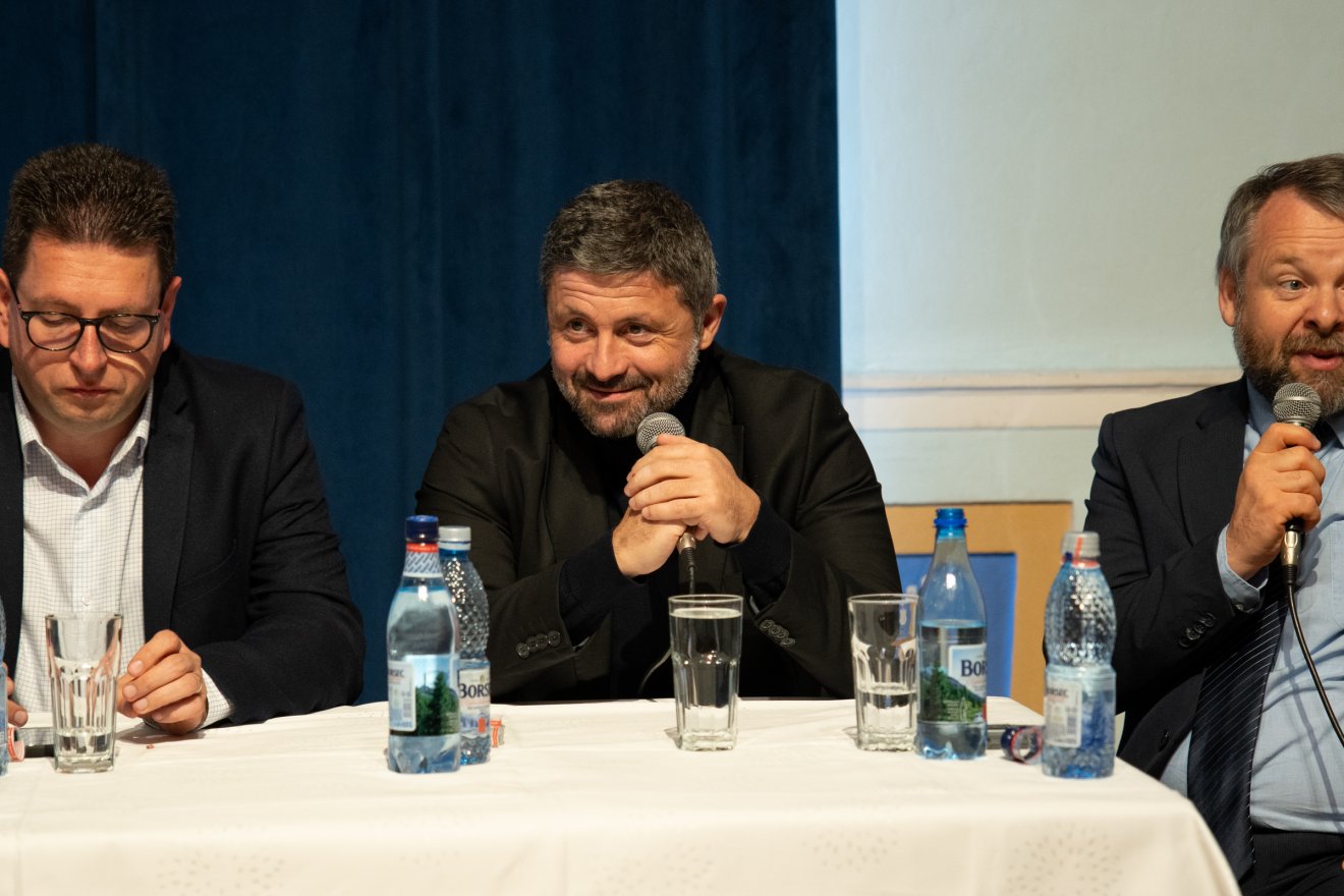 Jean-Félix Acquaviva, Korzika képviselője •  Fotó: Tuchiluș Alex