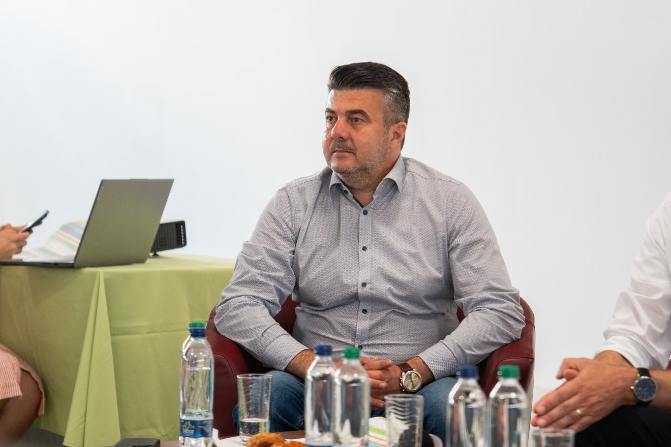 Tittesz Zoltán, a Multitrans igazgatója: a városnak legalább 80 százalékban kizöldül a tömegközlekedése •  Fotó: Tuchiluș Alex
