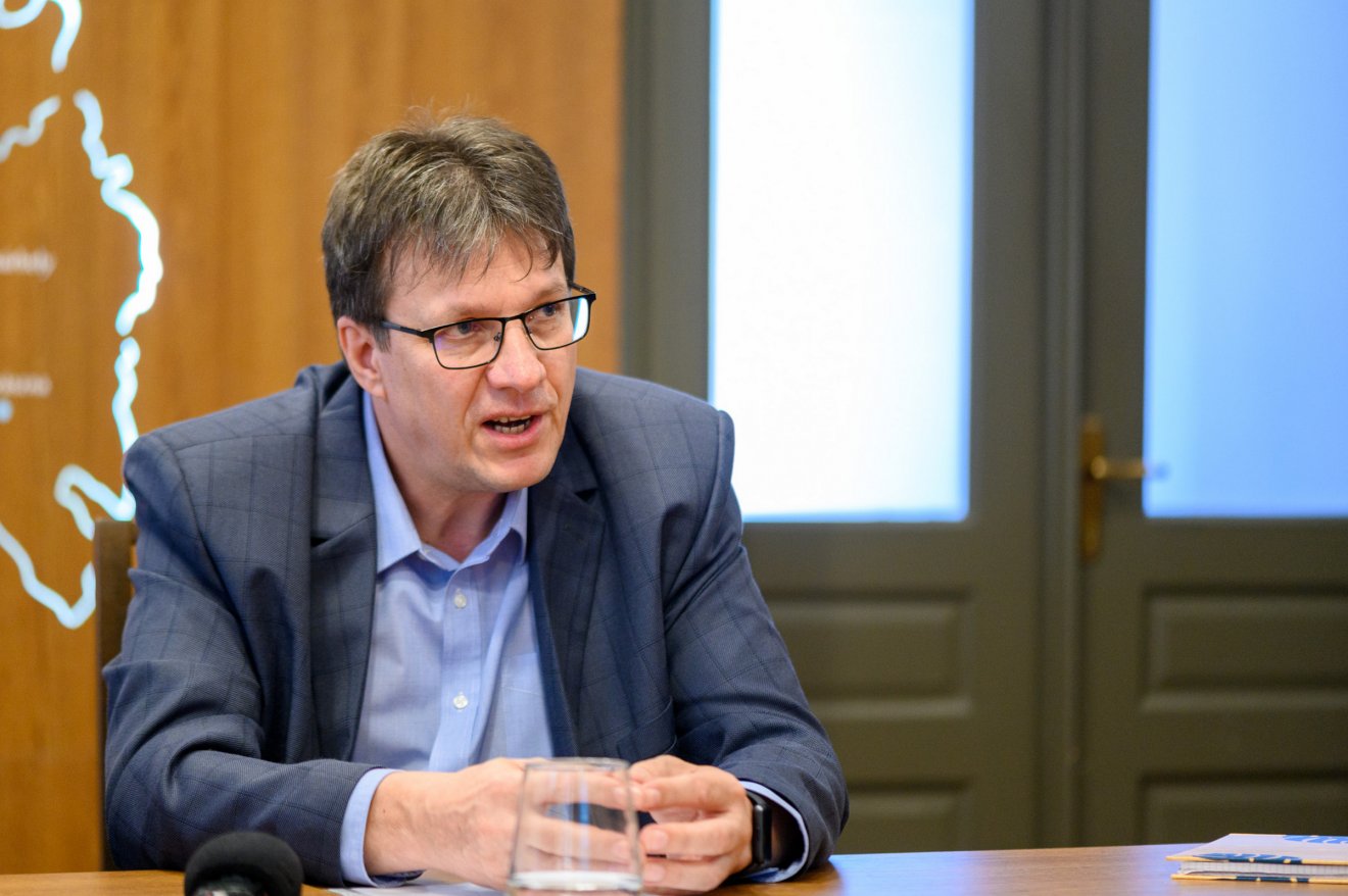 Papp Adolf, a Szociális Ellátási és Gyermekjogvédelmi Vezérigazgatóság vezetője: Munka van bőven •  Fotó: Bodor Tünde