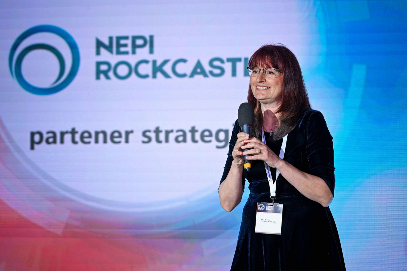 Balázs Réka  Merito-gálán: 27 év munka alapozta meg ezt a kitüntetést •  Fotó: Step by step országos képzőközpont/Facebook