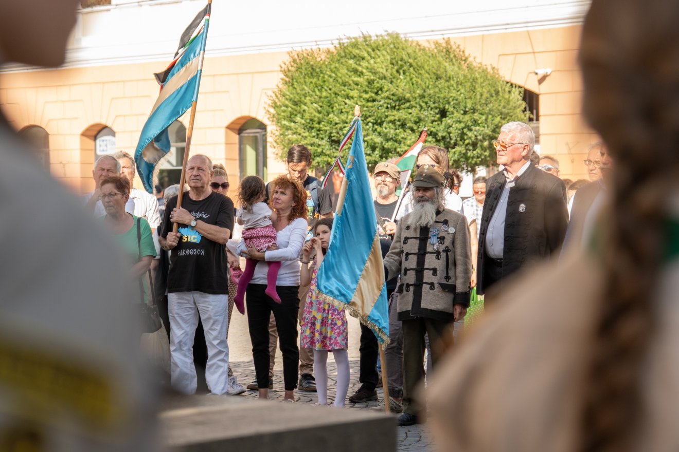 Sepsiszentgyörgyön emlékeztek meg a trianoni diktátumról •  Fotó: Tuchiluș Alex