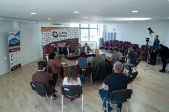 Milliókkal segíthetnénk a civileket, ha nem unnánk felajánlani a személyi jövedelemadónk 3,5 százalékát