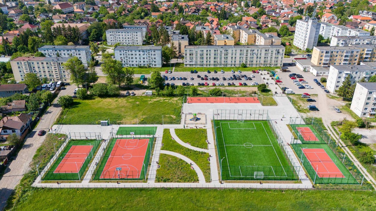 A Csíki-negyed ékszere az új sportkomplexum •  Fotó: Sepsiszentgyörgy Önkormányzata/Facebook