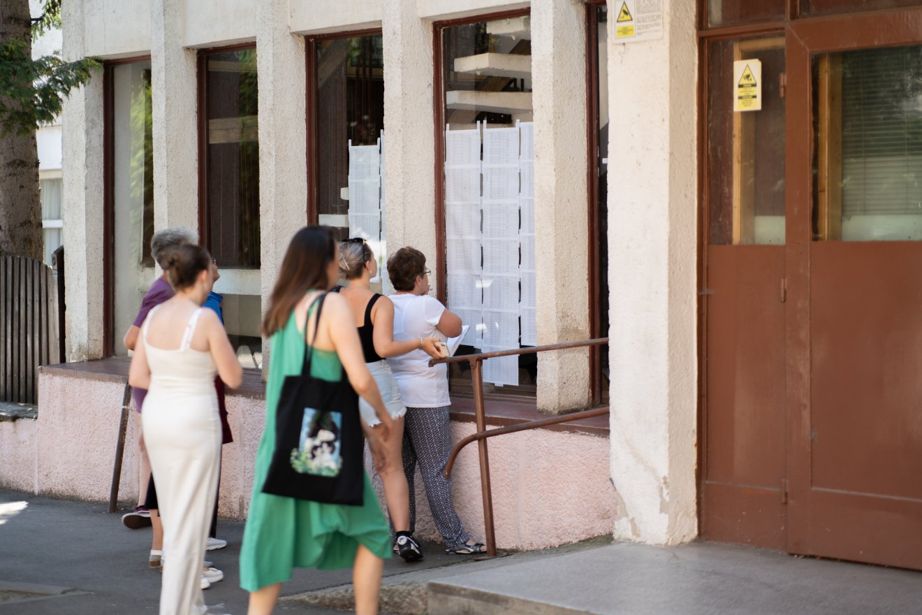Kovászna megyében a tanulók 67 százaléka érettségizett sikeresen •  Fotó: Tuchiluș Alex