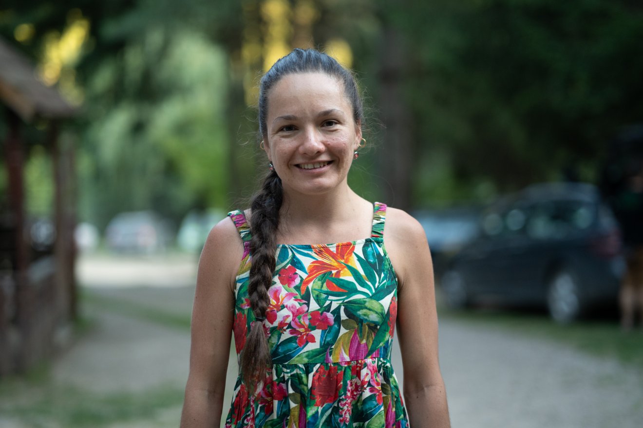 Soproni Ági budapesti születésű, Angliában él, harmadik éve visszajáró •  Fotó: Tuchiluș Alex
