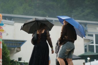 Narancssárga riasztás: viharokra kell számítani Tusványoson is