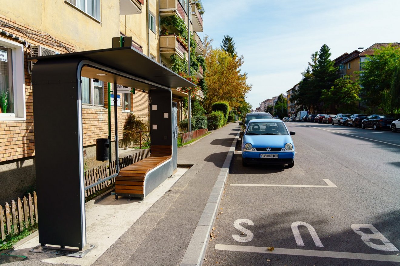 Az új okos buszmegállók digitális kijelzővel és wifivel rendelkeznek majd •  Fotó: Sepsiszentgyörgy Önkormányzata