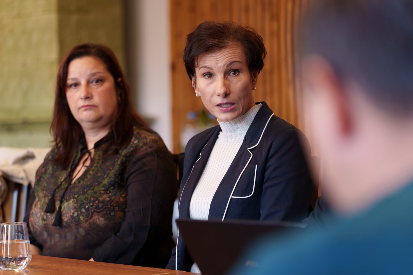 Szép Helga és Kiss Mária a sepsiszentgyörgyieket fogják oktatni •  Fotó: Tuchiluș Alex