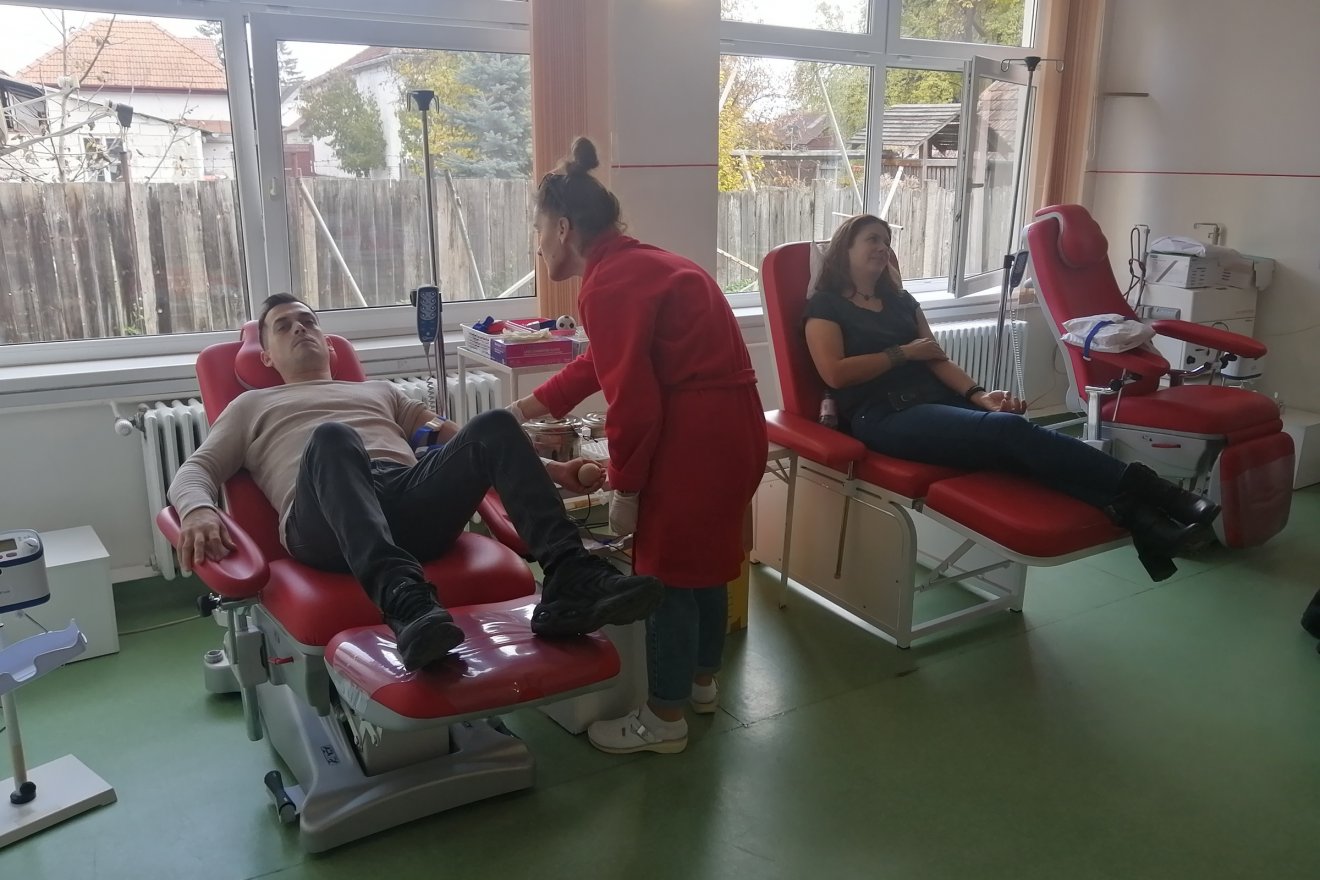 Napi 10-20 donort fogadnak a Kovászna megyei vérközpontban, de többet is várnak •  Fotó: Bodor Tünde