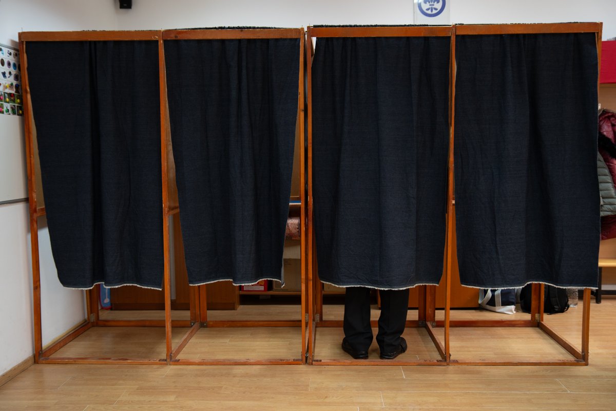 Csak a függöny mögött legyen titok. Minden másról tudni kell. Képünk illusztráció &bullet;  Fotó: Tuchiluș Alex