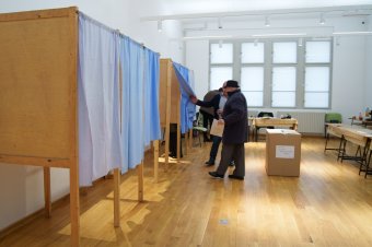 Amit sorsolásra bíztak a májusi elnökválasztás előtt