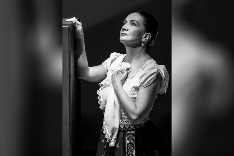 Virág Imola táncművésztől búcsúzik a néptáncközösség