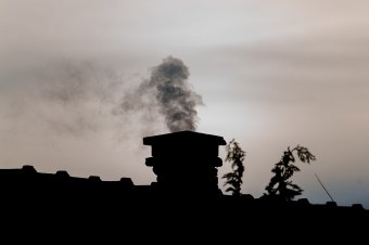 A postán lehet igényelni a kiszolgáltatott fogyasztóknak járó energiautalványokat