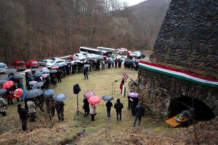 Itt lett bátorság, elszántság és összefogás