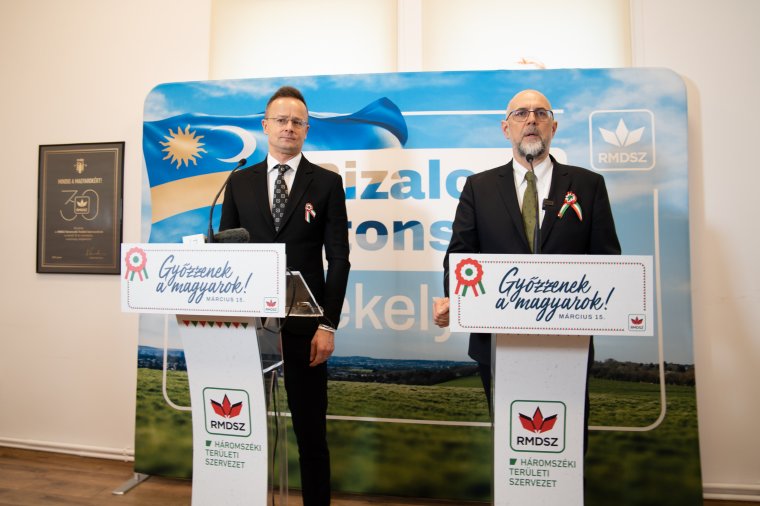 Szijjártó Péter Háromszéken: fenntartjuk a jogot magunknak, hogy szurkoljunk az RMDSZ-nek