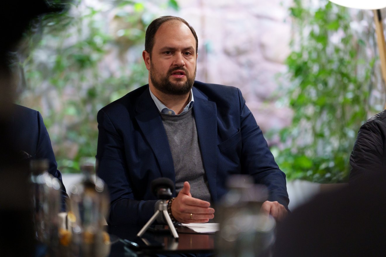 Elítélte a magyarellenes megnyilvánulásokat a nemzetpolitikai államtitkár •  Fotó: Tuchiluș Alex